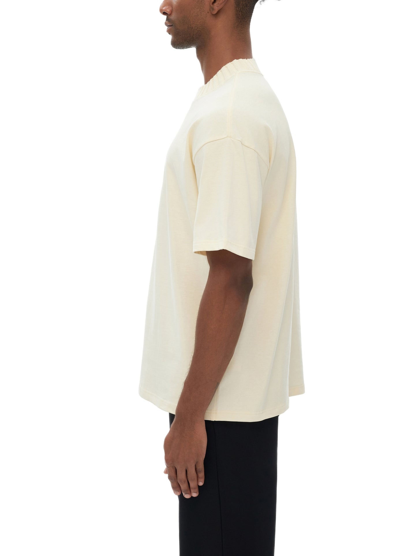HEAVYWEIGHT KNITTED ROUND NECK T-SHIRT - APRICOT