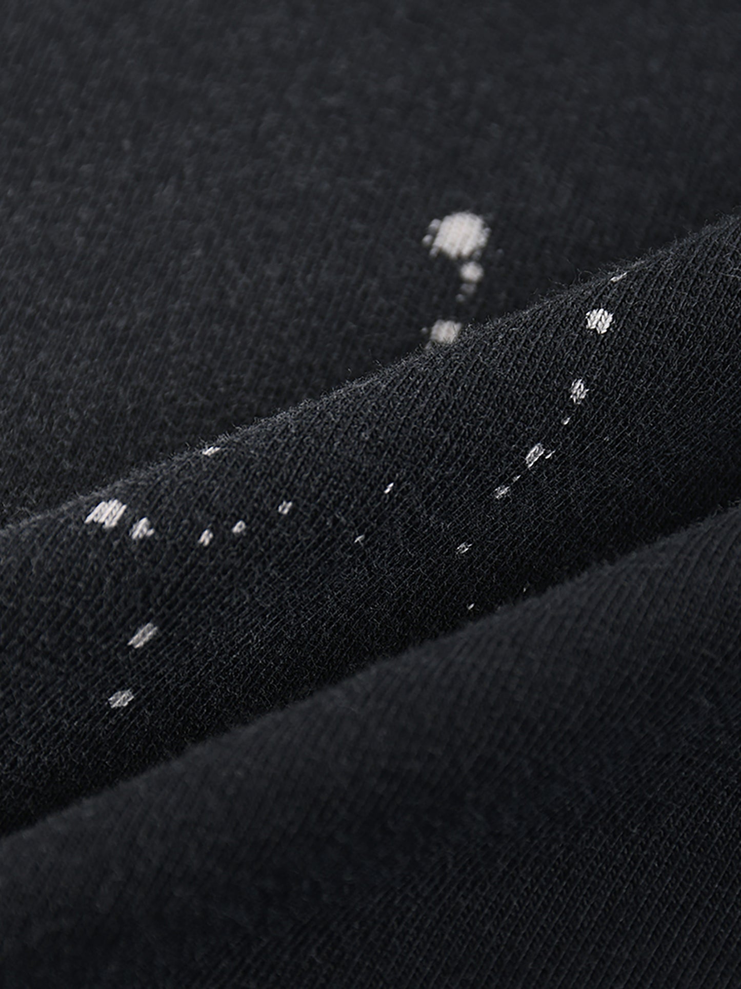 HAND-FRAYED SUNFADE PAINT SPLATTER T-SHIRT - BLACK