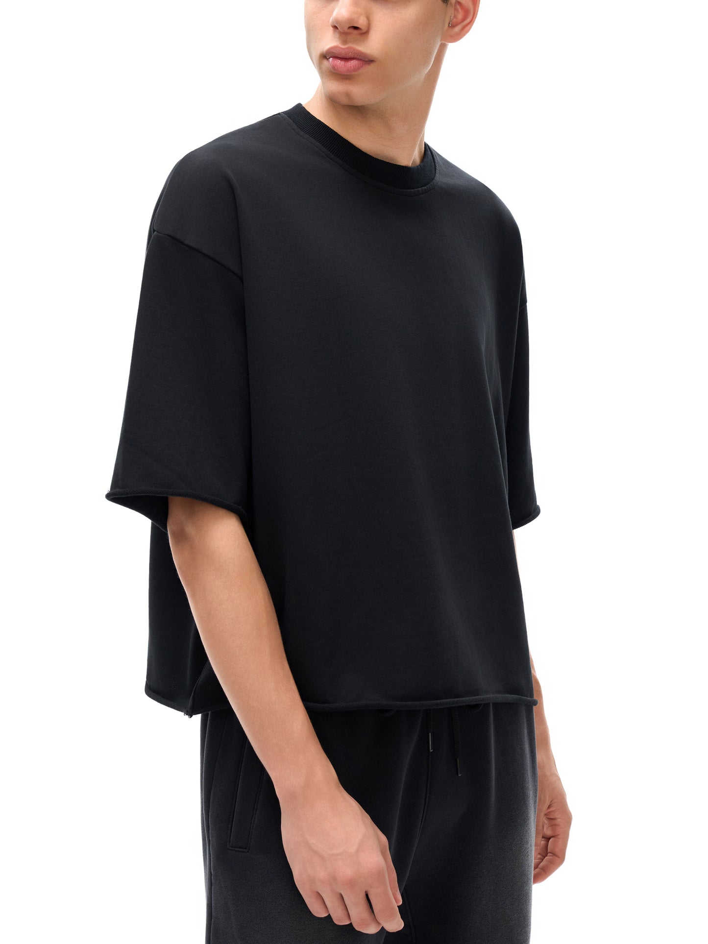 FRENCH TERRY RAW EDGE T-SHIRT - BLACK