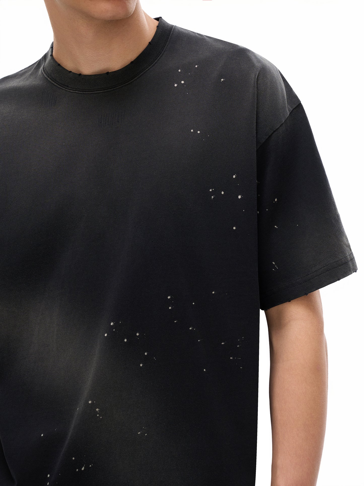 HAND-FRAYED SUNFADE PAINT SPLATTER T-SHIRT - BLACK