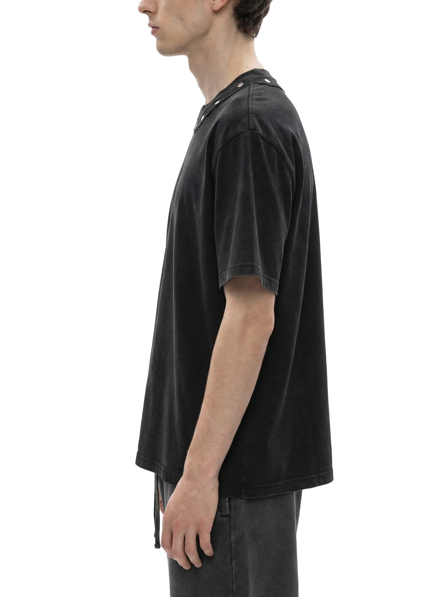 WASHED BOXY STUDDED T-SHIRT - BLACK