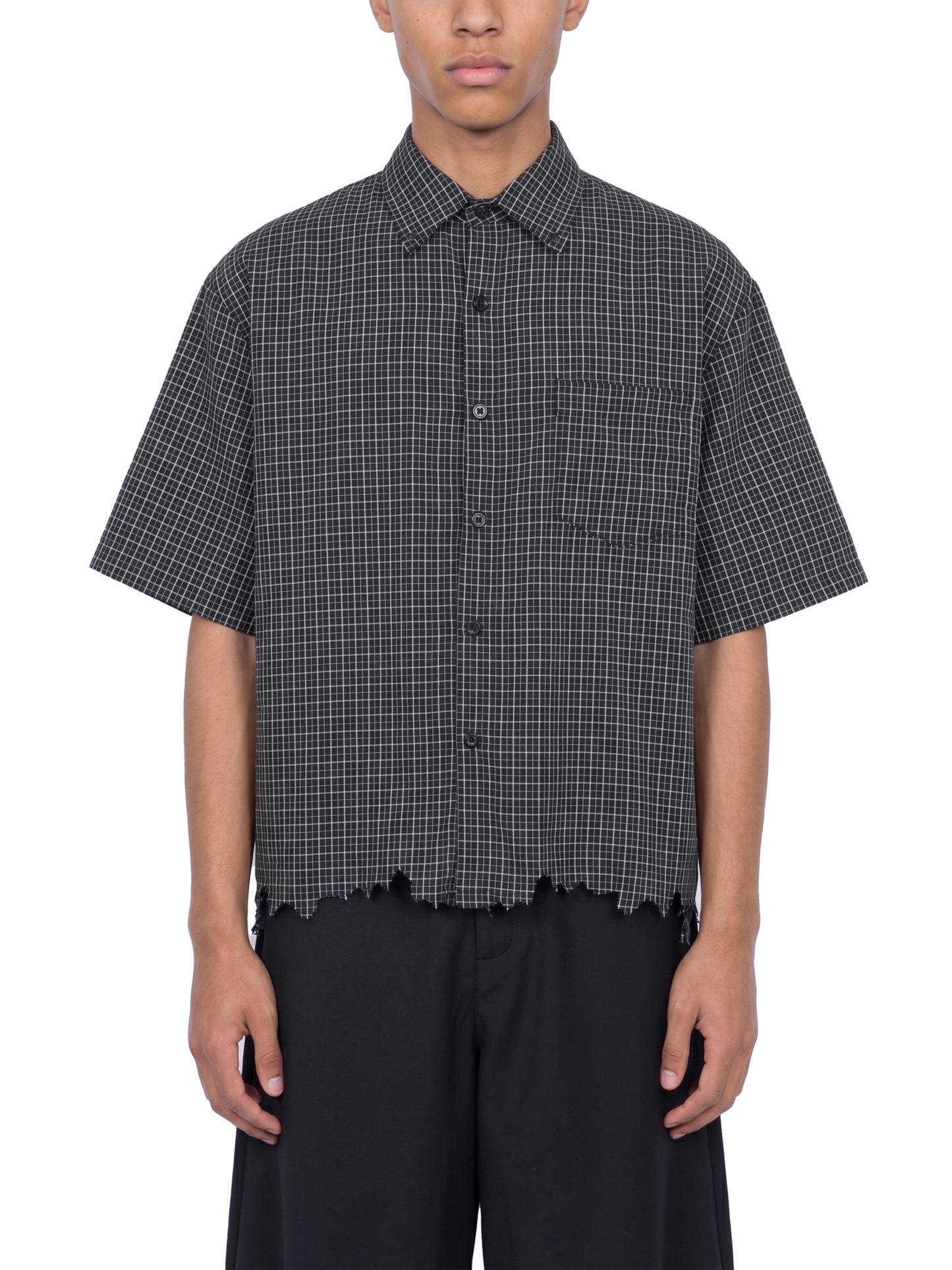 DISTRESSED PLAID BOXY SHIRT - BLACK