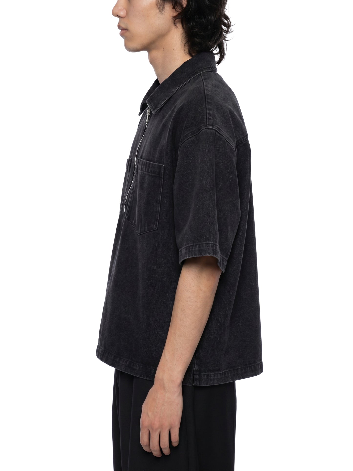 VINTAGE WASH BOXY QUARTER-ZIP DENIM SHIRT - BLACK